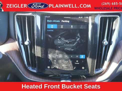 Used 2023 Volvo XC60 T8 Plus w/ Protection Package Premier image 22