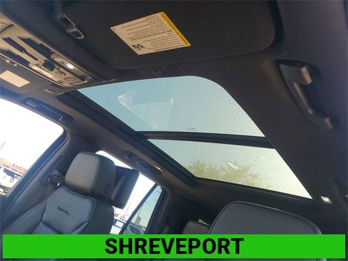 Certified 2021 GMC Yukon Denali w/ Denali Ultimate Package image 19