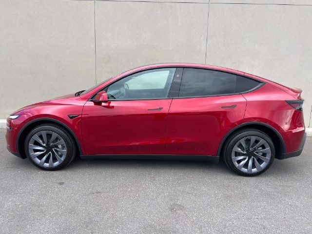 Used 2026 Tesla Model Y Long Range AWD/4WD image 4