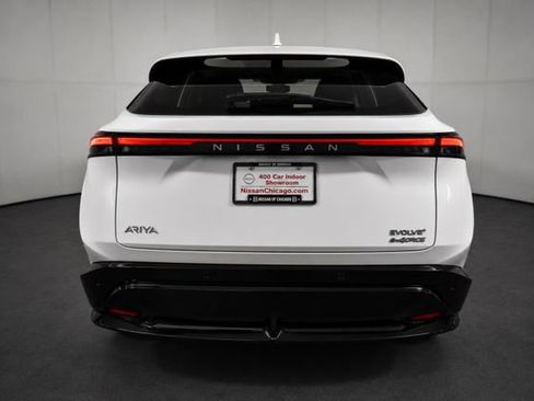 Used 2024 Nissan Ariya AWD image 5