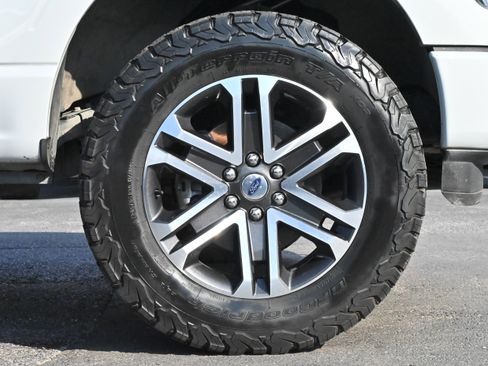 Used 2023 Ford F150 XL w/ STX Appearance Package image 22