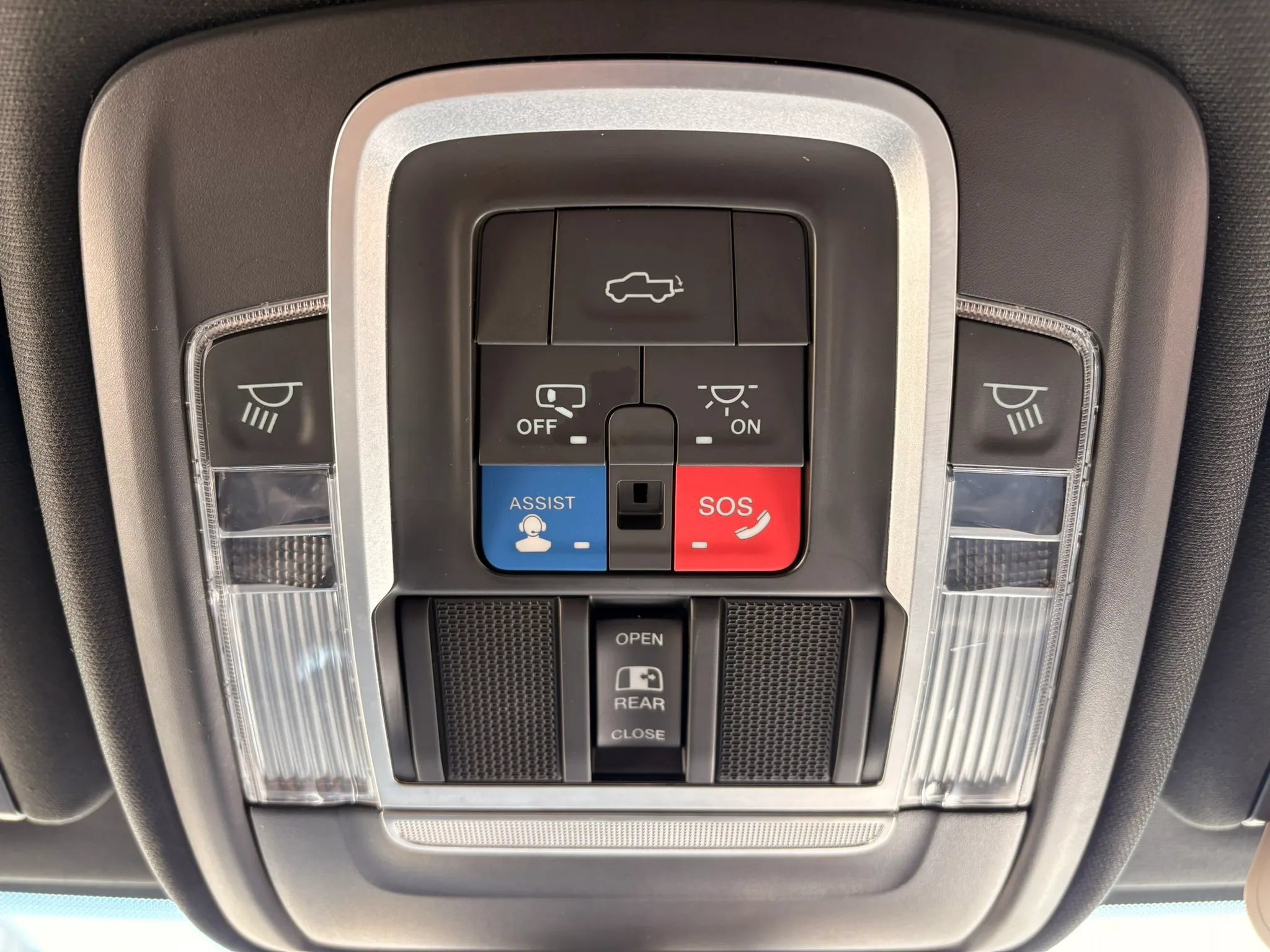 Used 2021 RAM 3500 Laramie w/ Night Edition AWD/4WD image 24