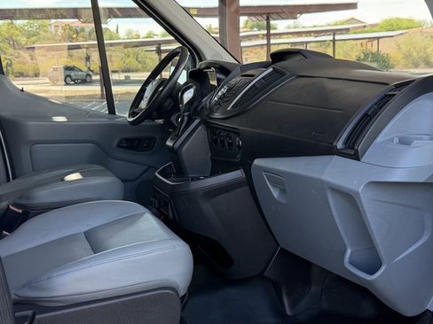 Used 2015 Ford Transit 250 148 High Roof RWD image 9