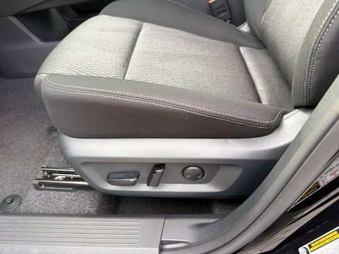 New 2026 Nissan Rogue SV w/ Cold Weather Package AWD/4WD image 7