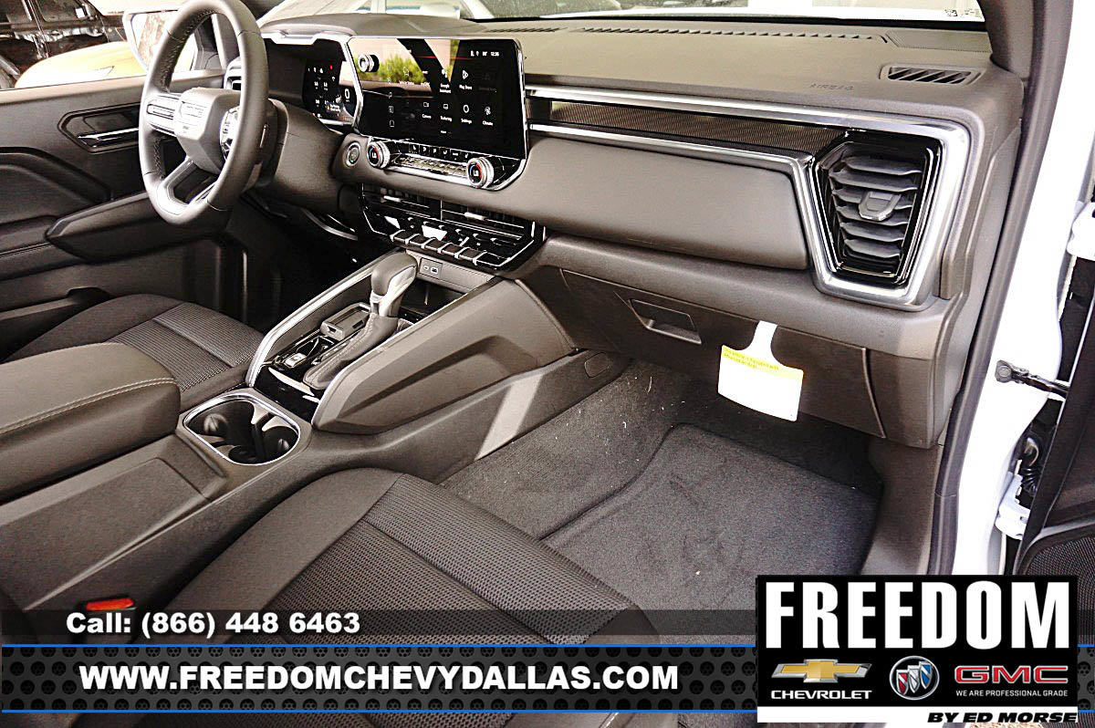 New 2026 GMC Canyon Elevation w/ Convenience Package RWD image 12