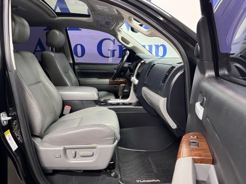 Used 2013 Toyota Tundra Limited w/ Memory Pkg AWD/4WD image 8