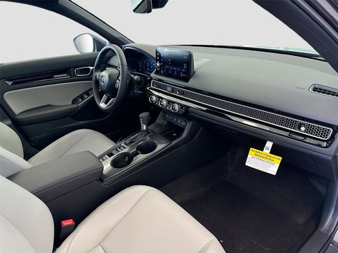 New 2025 Honda Civic Sport Touring image 29