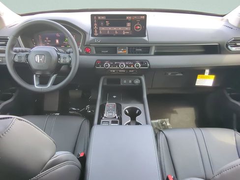 New 2026 Honda Pilot Touring image 15