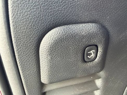 Used 2021 Jeep Grand Cherokee Limited AWD/4WD image 11