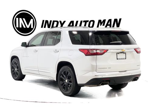 Used 2019 Chevrolet Traverse Premier w/ Driver Confidence II Package FWD image 6