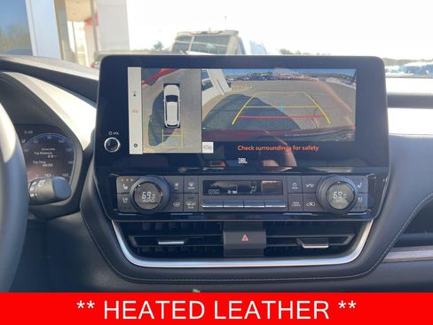 Used 2026 Toyota Grand Highlander Limited image 6