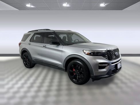 Used 2020 Ford Explorer ST w/ ST Street Pack AWD/4WD image 7