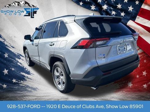 Used 2025 Toyota RAV4 XLE FWD image 5