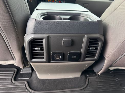 Used 2022 Ford F250 XLT w/ XLT Premium Package image 32
