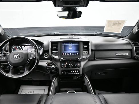Used 2020 RAM 1500 Big Horn w/ Built-to-serve Edition AWD/4WD image 13