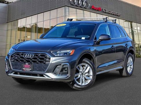 Used 2022 Audi Q5 2.0T Premium image 1