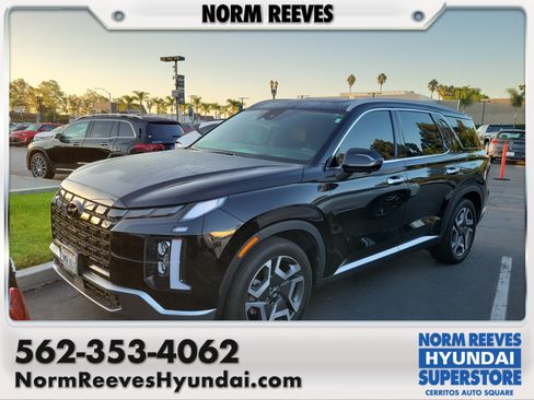 Used 2024 Hyundai Palisade Limited FWD image 1