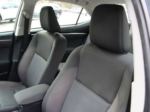 Used 2017 Toyota Corolla L image 15