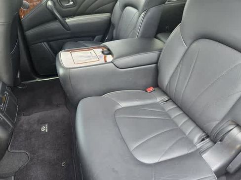 Used 2015 INFINITI QX80 4WD w/ Deluxe Technology Package image 13