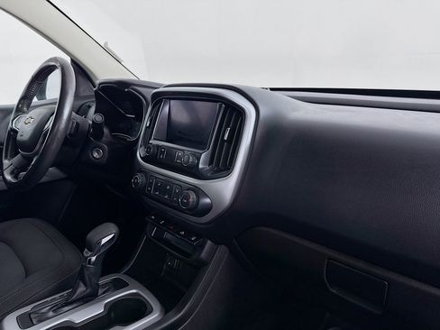 Used 2022 Chevrolet Colorado LT w/ Fleet Safety Package image 26