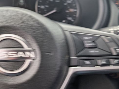 Used 2023 Nissan Kicks SR FWD image 22