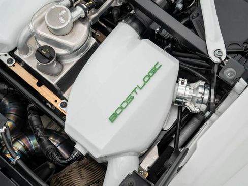 Used 2022 Lamborghini Huracan STO image 26