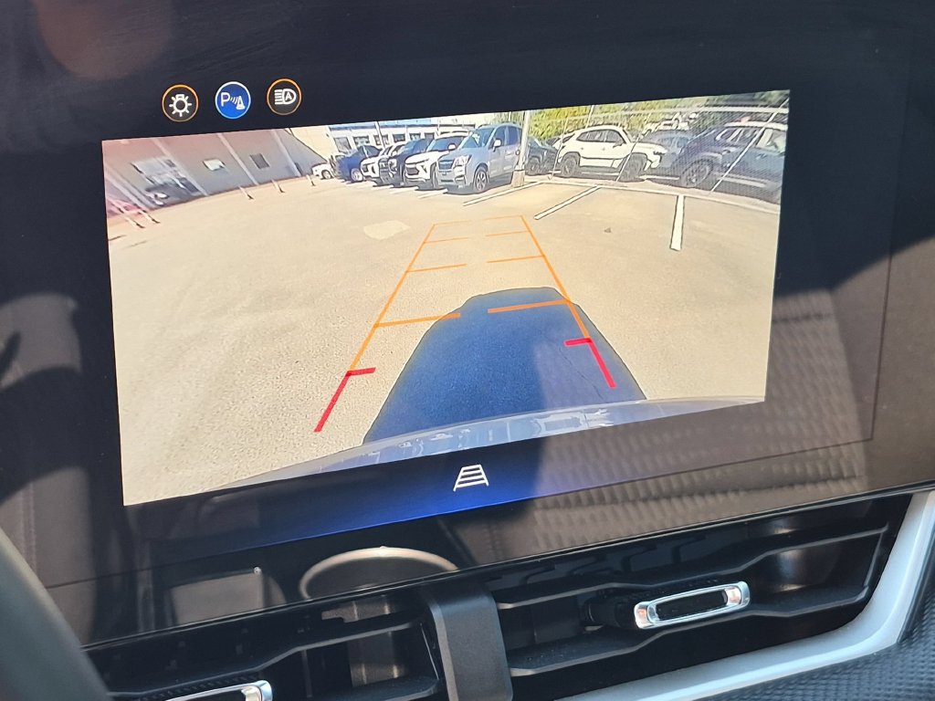 Used 2026 Chevrolet Equinox LT FWD image 17