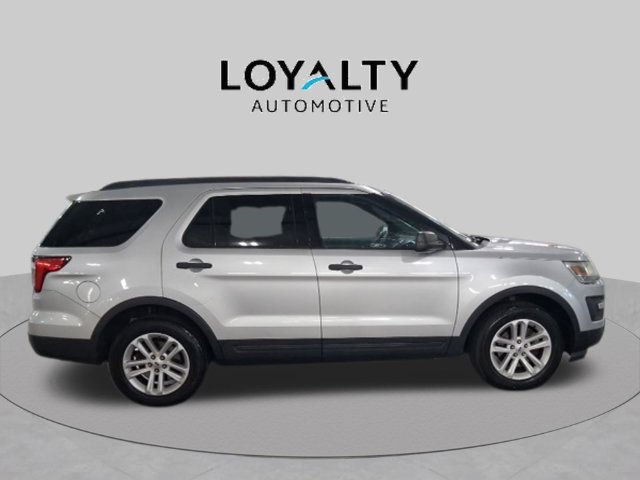Used 2017 Ford Explorer FWD image 7