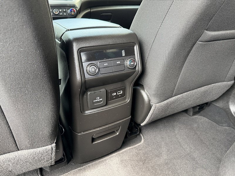 Used 2023 GMC Acadia SLE w/ Driver Convenience Package AWD/4WD image 27