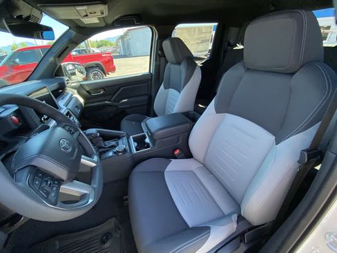 New 2026 Toyota Tacoma TRD Off-Road AWD/4WD image 11