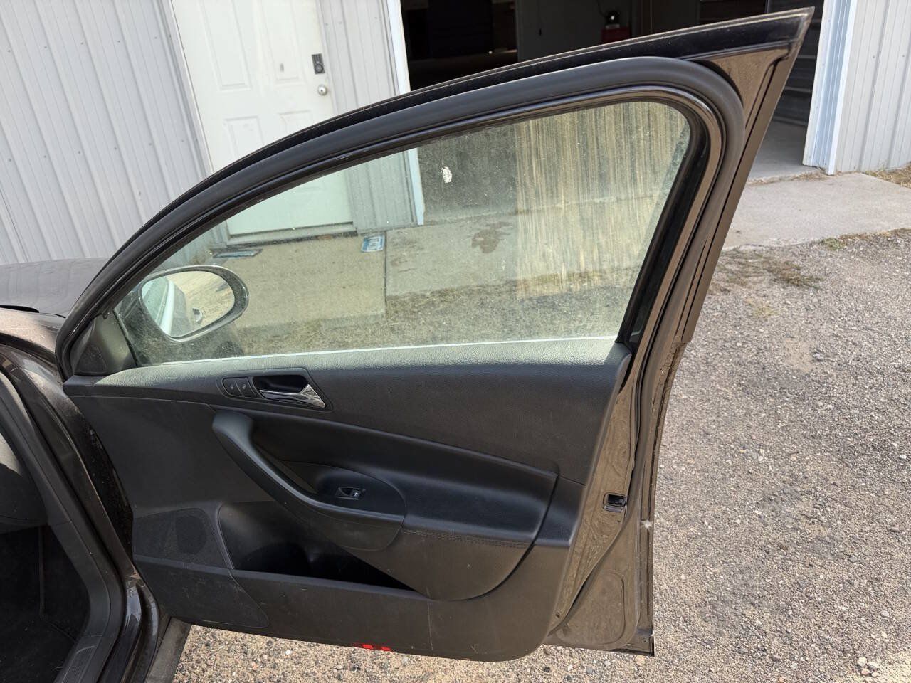 Used 2008 Volkswagen Passat Komfort FWD image 29