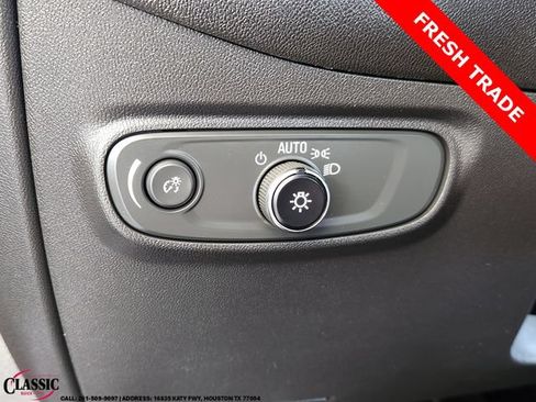Used 2023 Chevrolet Equinox LT FWD image 20