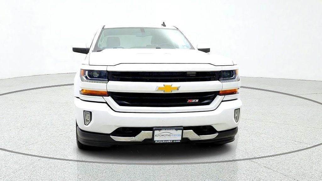 Used 2018 Chevrolet Silverado 1500 LT w/ All Star Edition AWD/4WD image 2