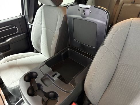 Used 2024 RAM 3500 Big Horn image 36