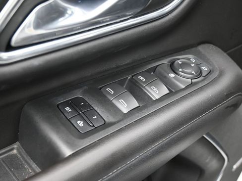 Used 2021 Chevrolet Tahoe LT image 29