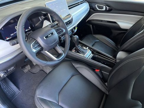New 2026 Jeep Compass Limited AWD/4WD image 4