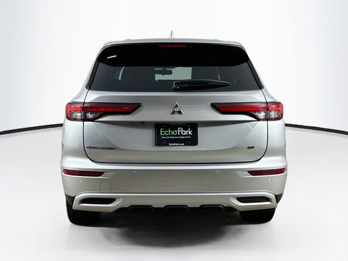 Used 2024 Mitsubishi Outlander SE FWD image 7