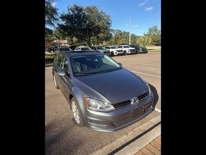 Used 2016 Volkswagen Golf SE
