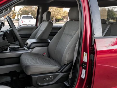 Used 2018 Ford F350 XLT w/ XLT Premium Package image 34