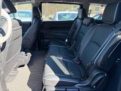 Used 2022 Honda Odyssey Elite image 21