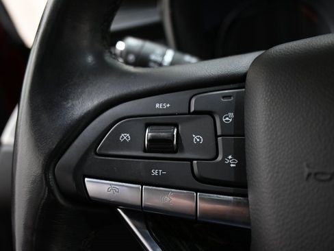 Used 2023 Cadillac XT6 Premium Luxury w/ Technology Package image 27