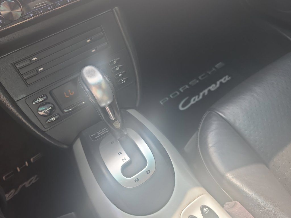 Used 2001 Porsche 911 Carrera 4 AWD/4WD image 18