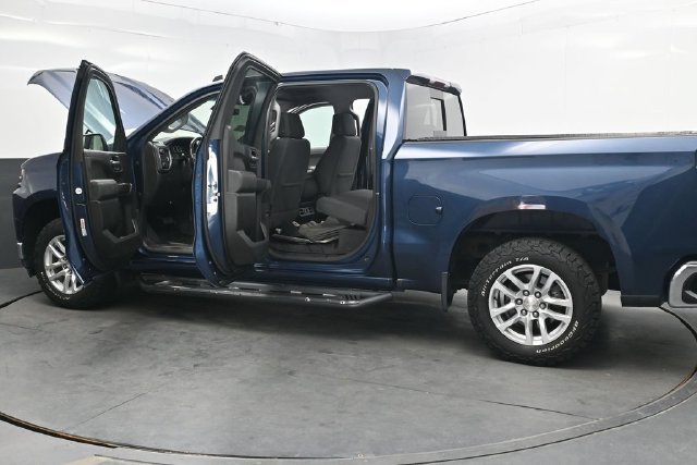 Used 2019 Chevrolet Silverado 1500 LT w/ All-Star Edition AWD/4WD image 44
