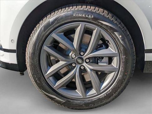 New 2026 Land Rover Range Rover Velar Dynamic SE image 10