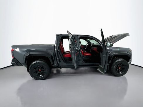 Used 2024 Toyota Tacoma TRD Pro AWD/4WD image 34