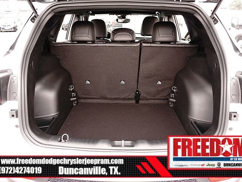 New 2026 Jeep Compass Latitude image 45