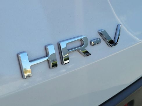Certified 2023 Honda HR-V Sport image 8