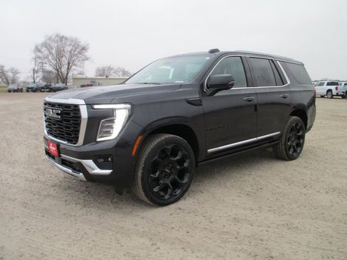 New 2026 GMC Yukon Denali image 8