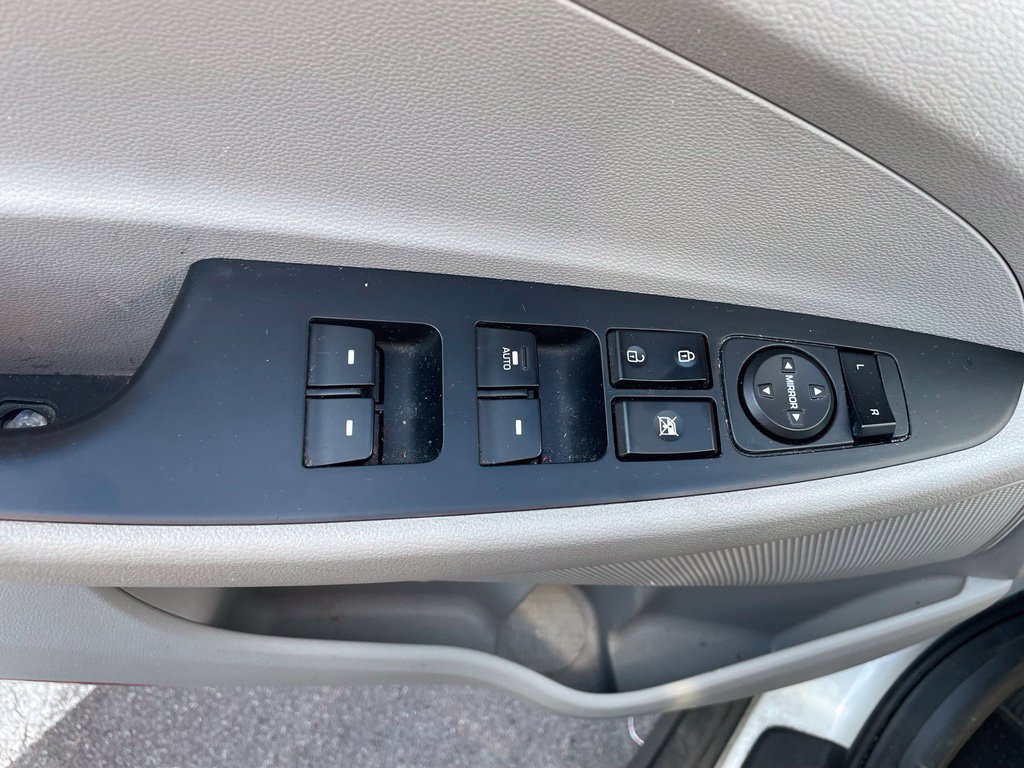 Used 2019 Hyundai Tucson Value FWD image 6