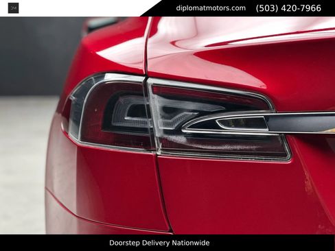 Used 2020 Tesla Model S AWD image 15